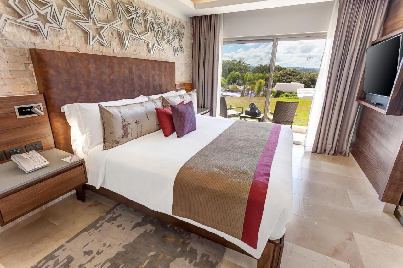 STAR Class Directors Suite